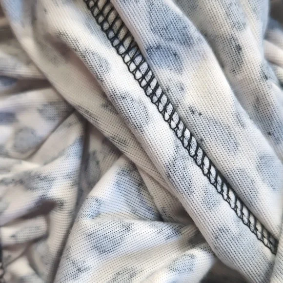 NWT The Children's Place Girl's 2 Piece Cat/Cheetah/Leopard Print Pajamas/PJs - Picture 7 of 8